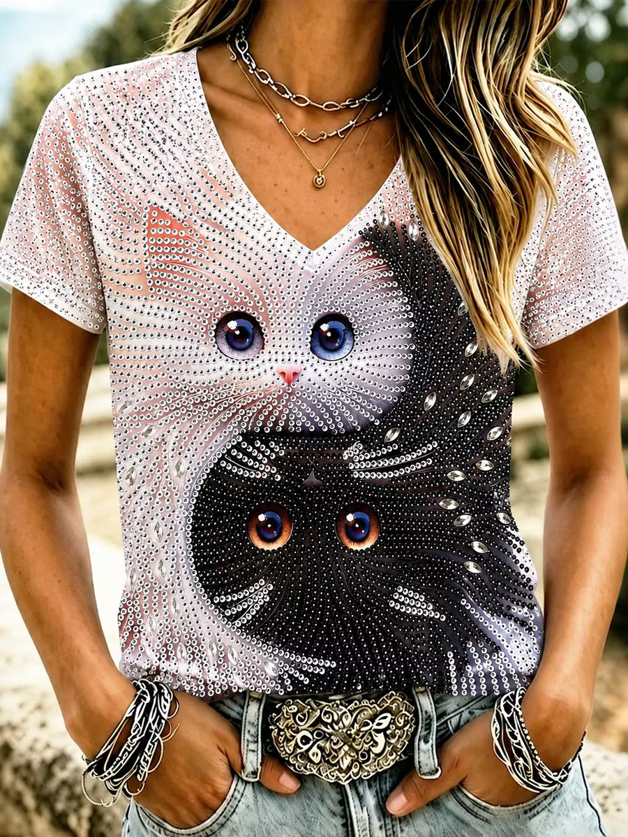 Women's Cute Cat Art Short Sleeve T-shirt