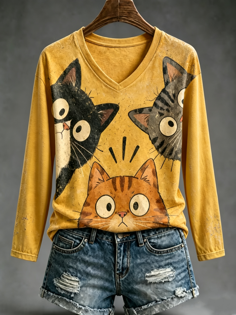 Women's Cute cat print V-Neck T-Shirt
