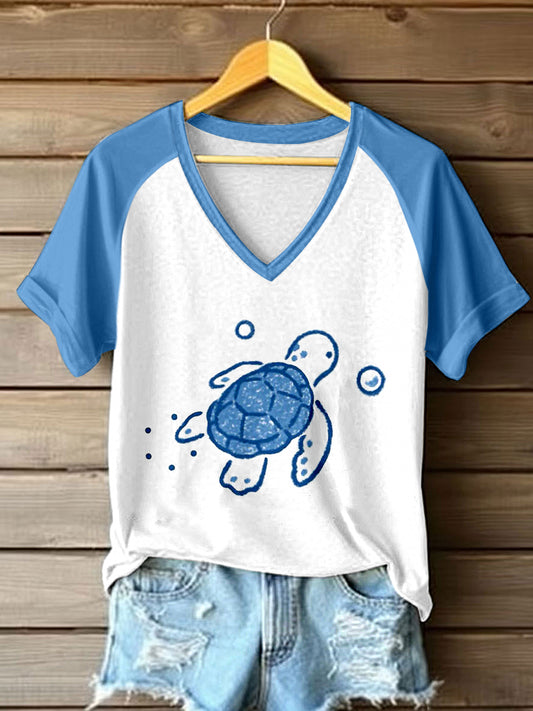 Women's Cute Sea Turtle Art Print T-Shirt