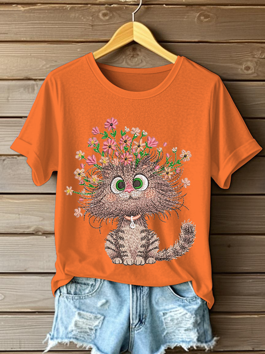 Women's Floral Cat Embroidery Casual T-Shirt