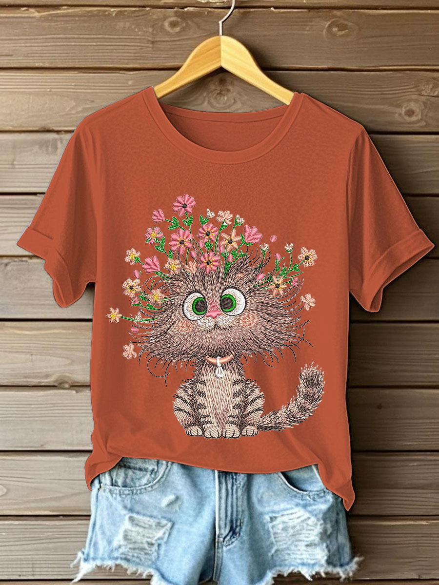 Women's Floral Cat Embroidery Casual T-Shirt