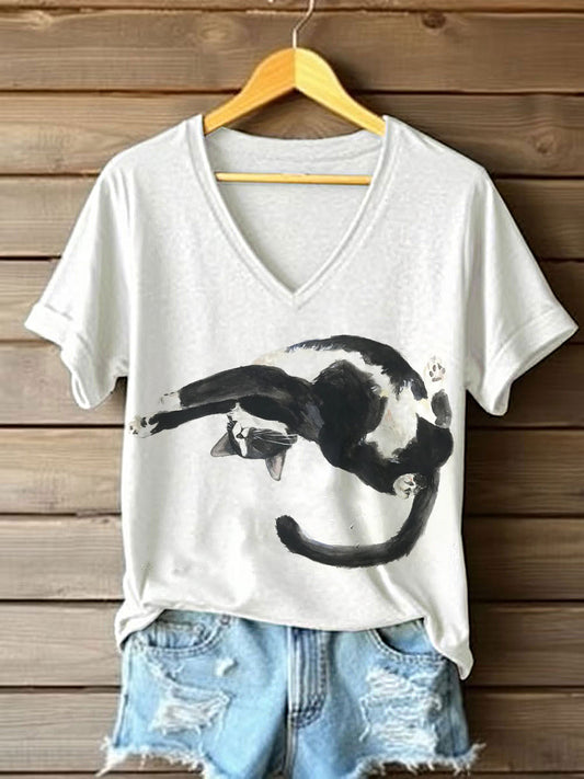 Women's Watercolor Sleeping Cat Printed V-neck Short Sleeve T-shirt
