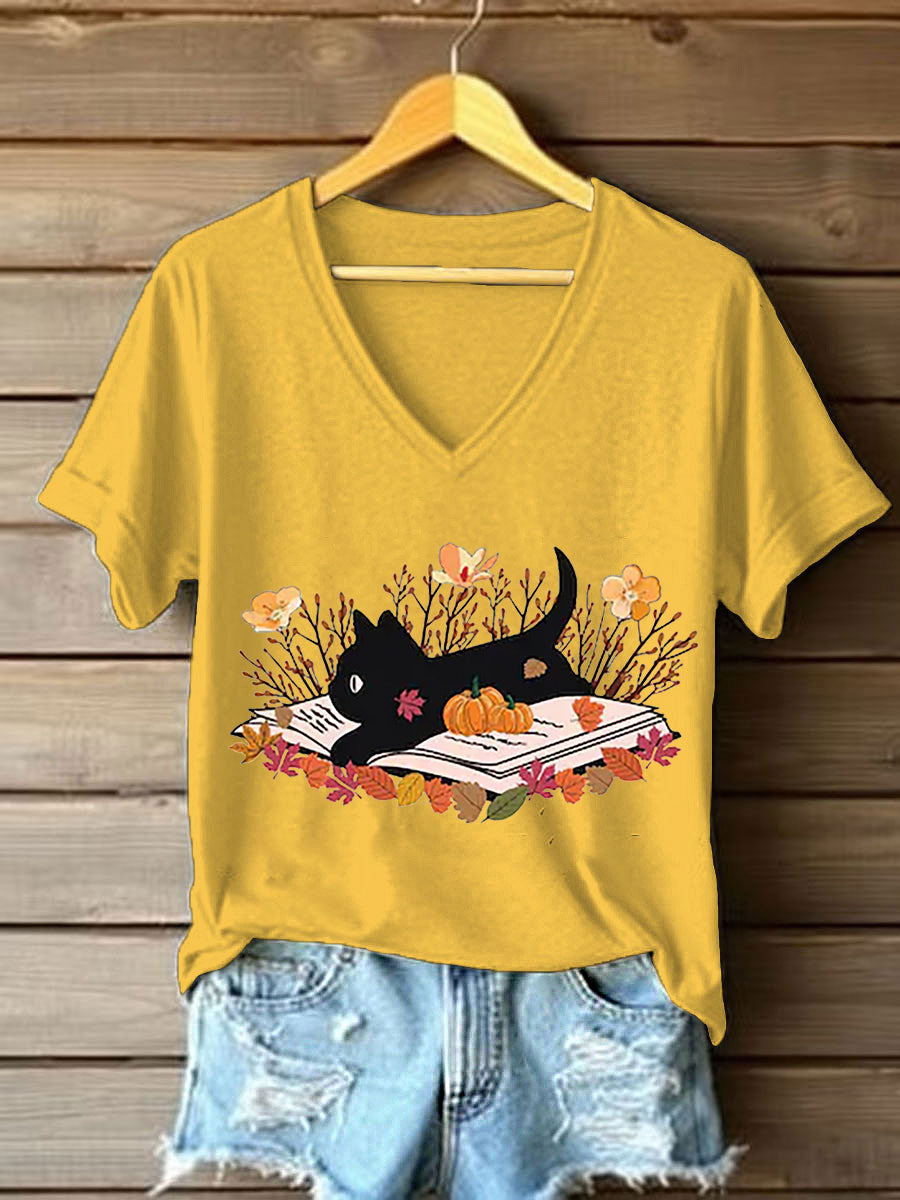 Women's Fall Cat Book Pumpkin Maple Leaves Short Sleeve T-Shirt