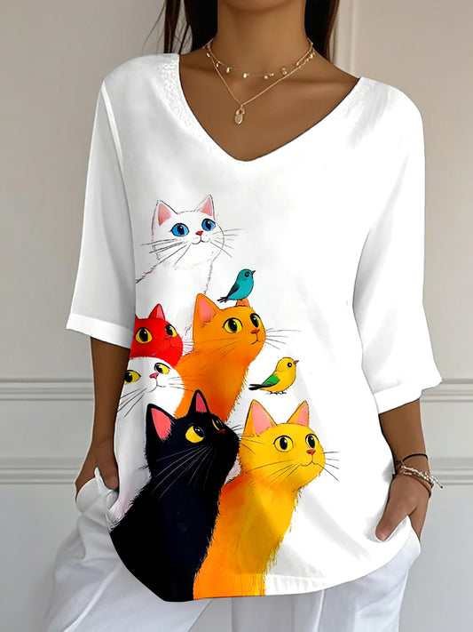 Women's Cat Art Print V-Neck T-Shirt