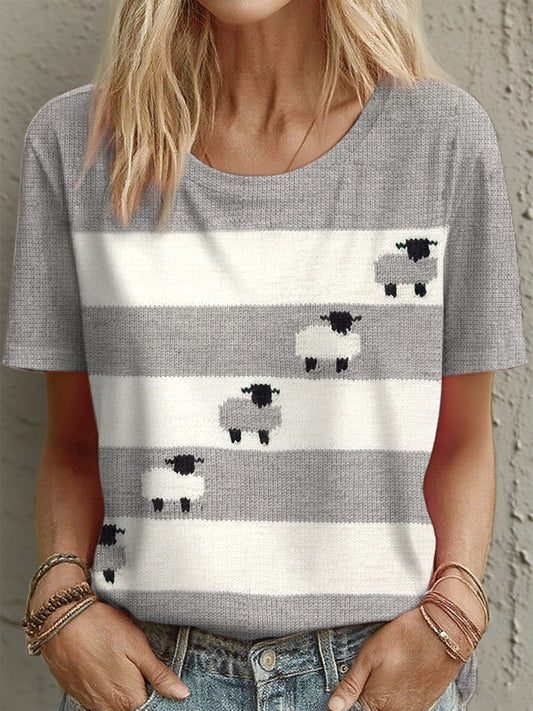 Women's Cute Sheep Pattern T-Shirt