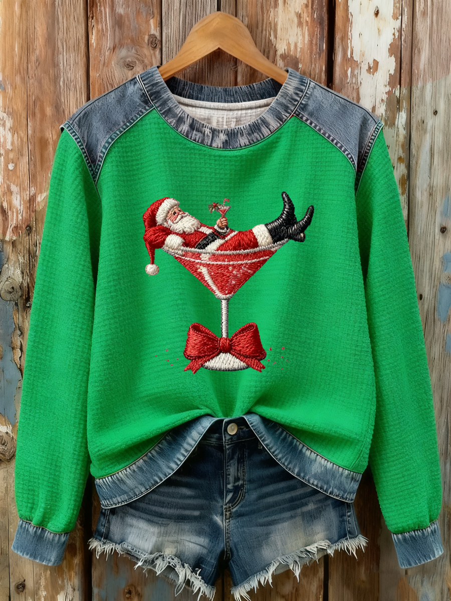 Women’s Santa Claus sitting on a wine glass Print waffle Sweatshirt Green / S
