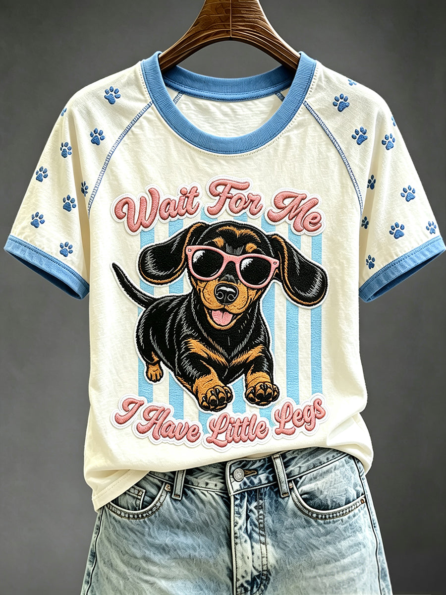Women's Wait For Me I Have Little Legs Funny Dachshund Art Print Short S leeve T-shirt