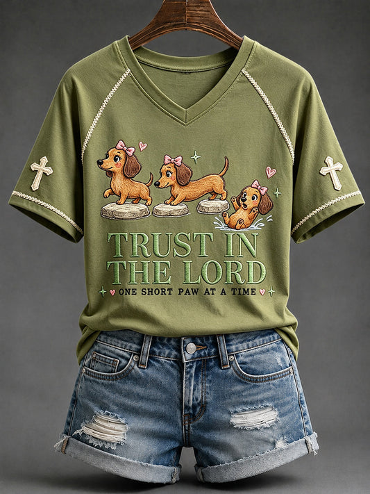 Women's Trust in the Lord Funny Christian Dachshund Print V-neck Short-sleeved T-shirt