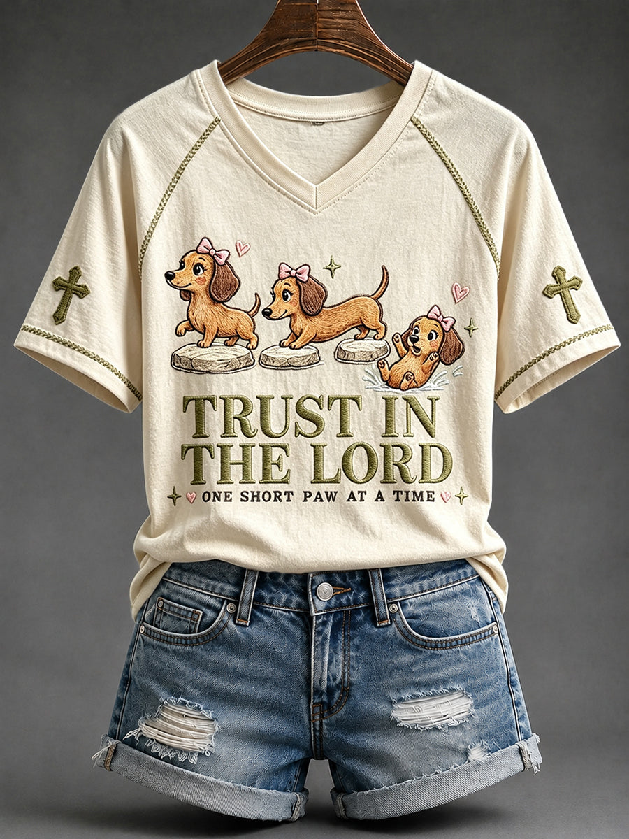 Women's Trust in the Lord Funny Christian Dachshund Print V-neck Short-sleeved T-shirt