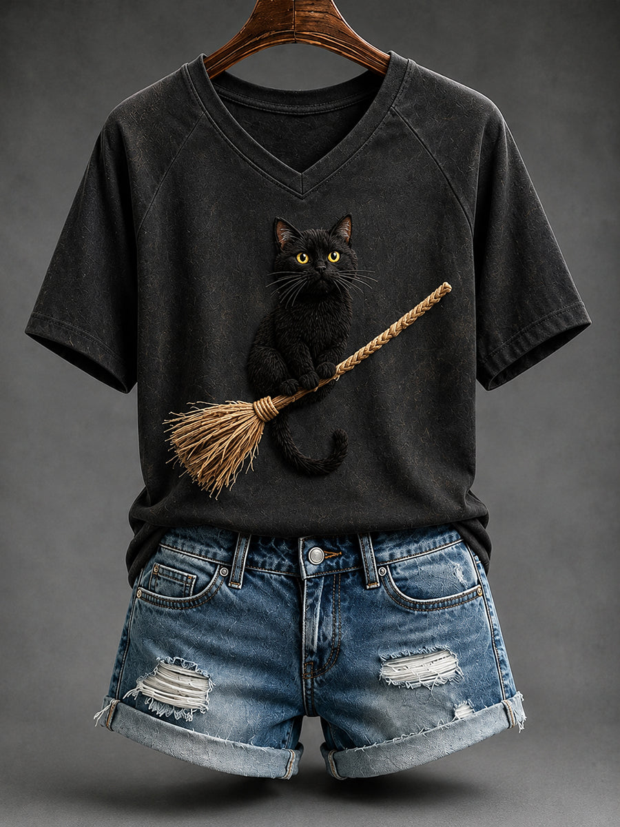 Women's Vintage Halloween Witch Cat Print V-neck Short-sleeved T-shirt