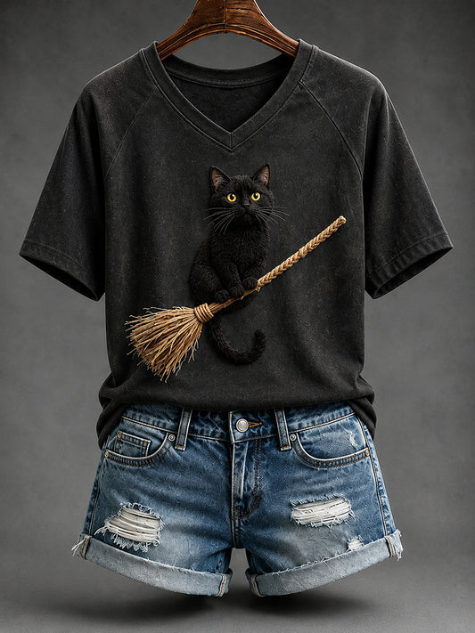 Women's Vintage Halloween Witch Cat Print V-neck Short-sleeved T-shirt