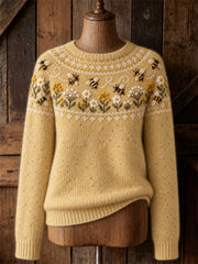 Women's Vintage Flying Bees Daisy Floral Yoke Isle Print crew neck sweater