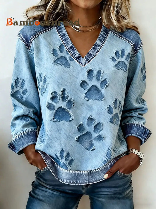 Women’s dog paw print V-neck sweatshirt Light Blue / S
