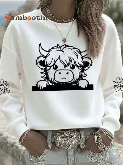 Women’s Highland Cow Print Casual Sweatshirt White / S